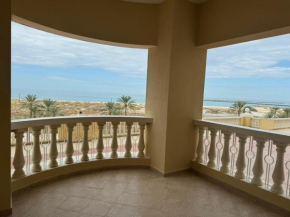 FATA FEET CANDY STUDIO - Sea View